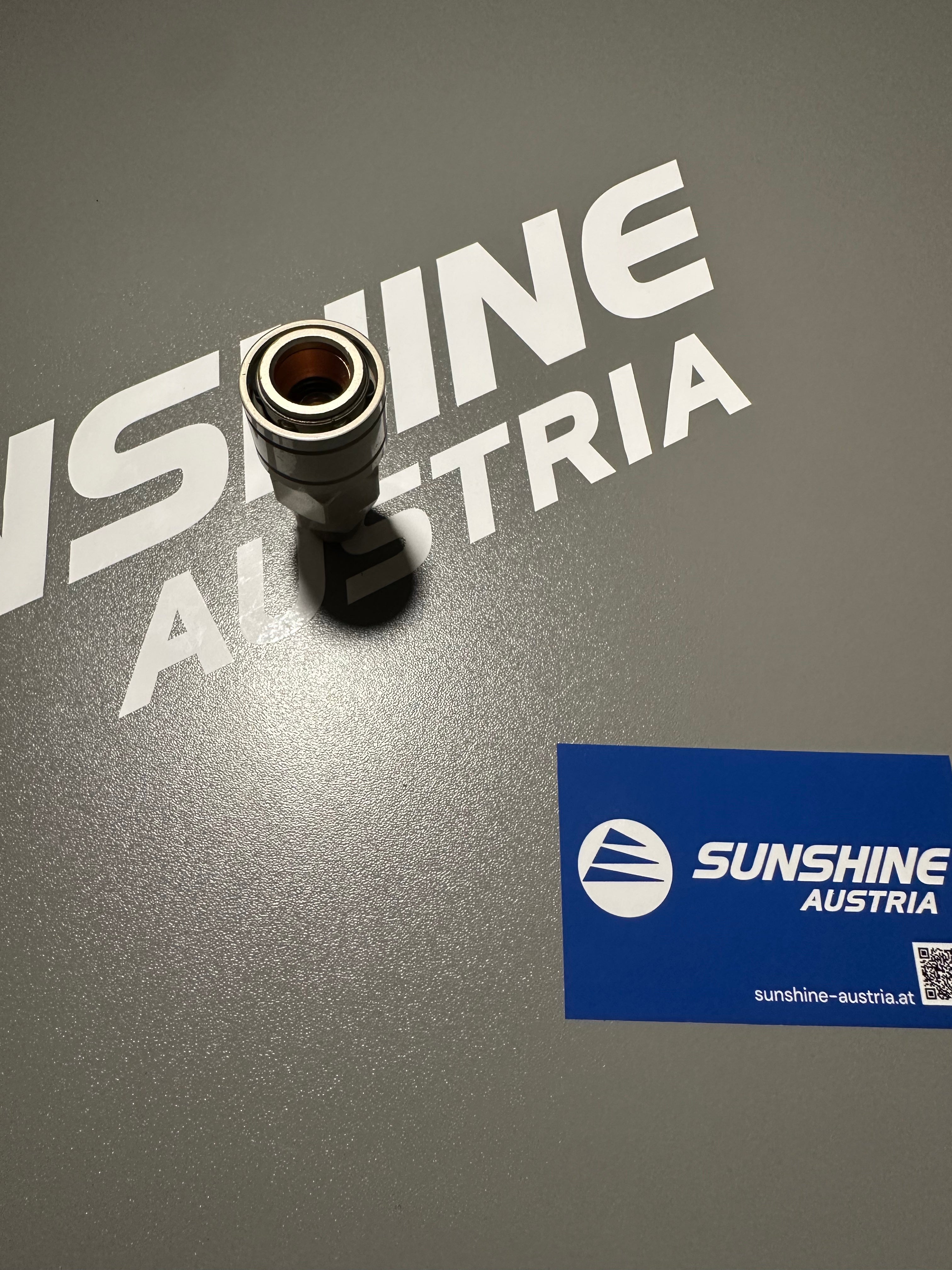 Druckluftanschluss für Prüfbühnen von Sunshine-Austria